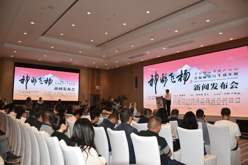 首届丽江写生双年展 50位画家共绘古城与雪山